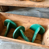 Petit socle mural en bois patiné