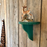 Petit socle mural en bois patiné