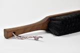 Balayette en crin et bois de frêne
